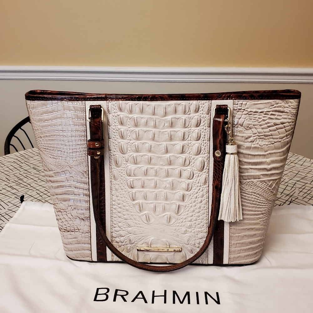 Tasseled med. Asher Tote Bag Seashell Brando